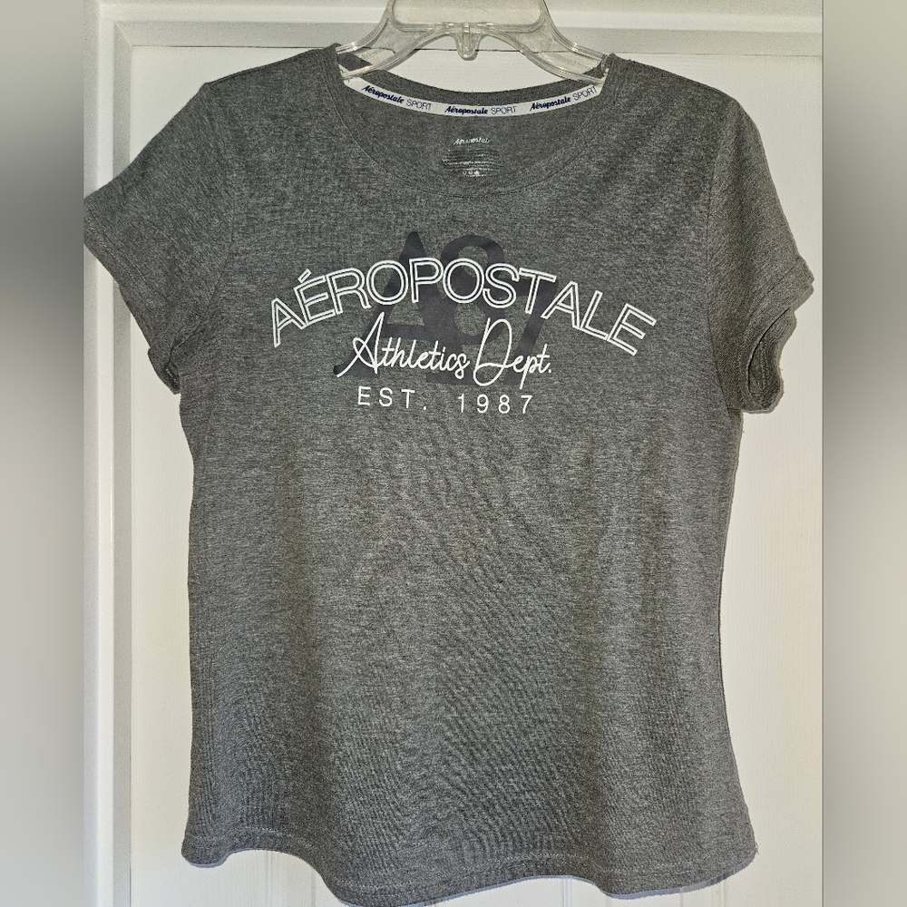 Aeropostale Athletic Gray Short Sleeve Tee